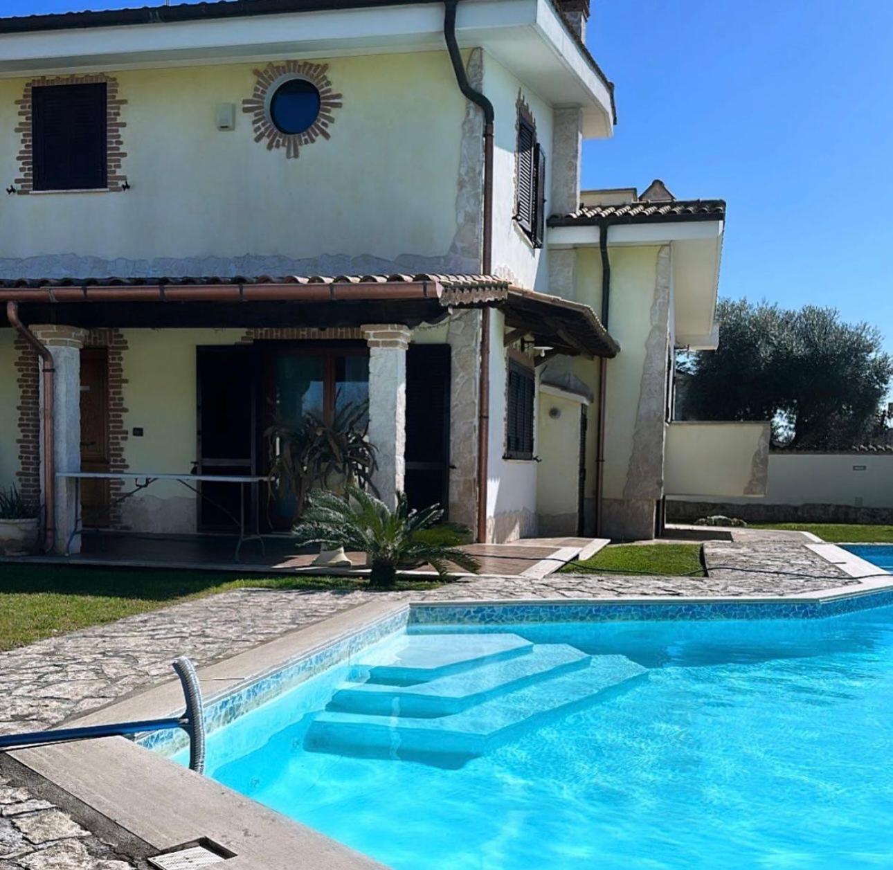 Luxury B&B Resort Anzio Kültér fotó